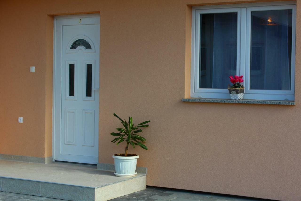 Neda Holiday House グラボヴァツ エクステリア 写真